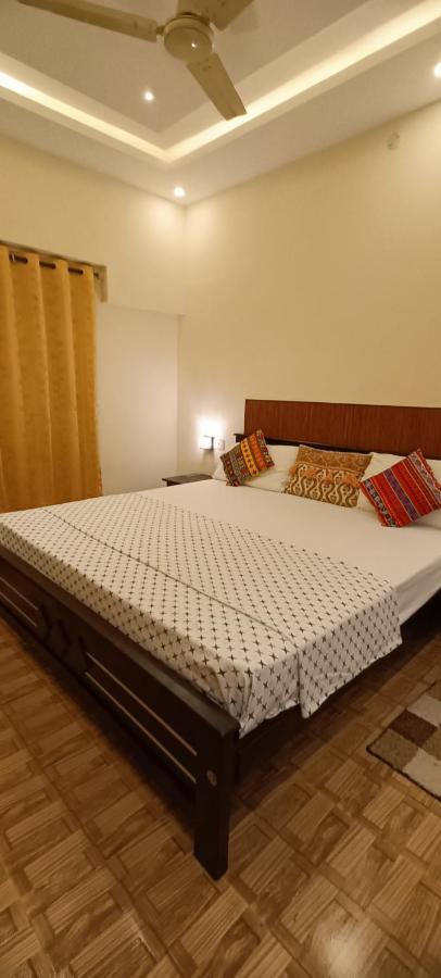 Swasthi Griha Villa Aranmula Bagian luar foto